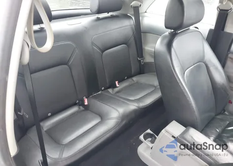 2004 Volkswagen New Beetle Gls 2.0L из США, поврежденный, VIN 3VWCK31C24M417895